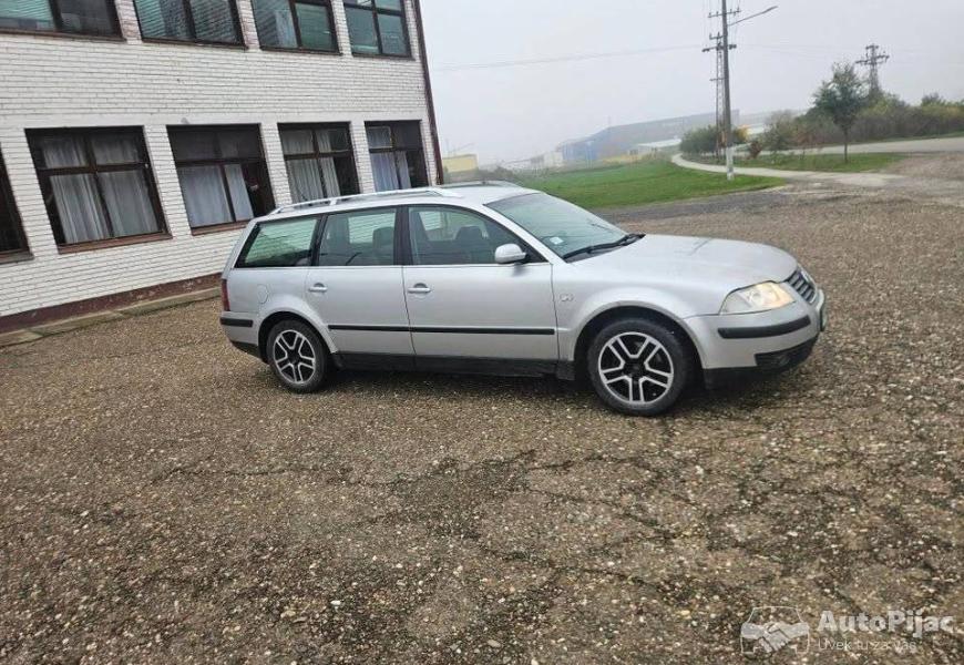 volkswagen_passat_b55_2_polovni_automobili_autopijac.rs