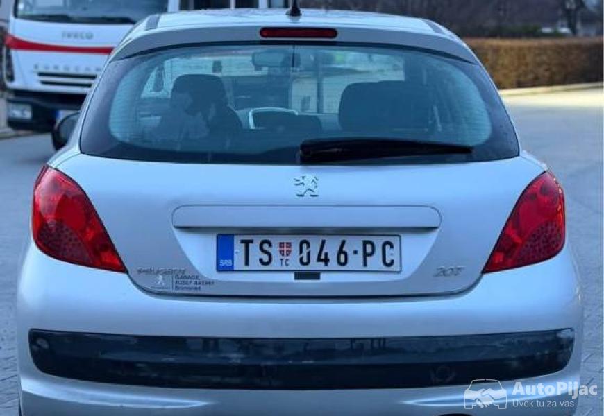 2006_peugeot_207_4_polovni_automobili_autopijac.rs