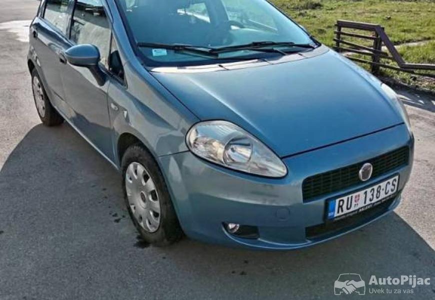2011_fiat_grandepunto13multijet75ks_1_polovni_automobili_autopijac.rs