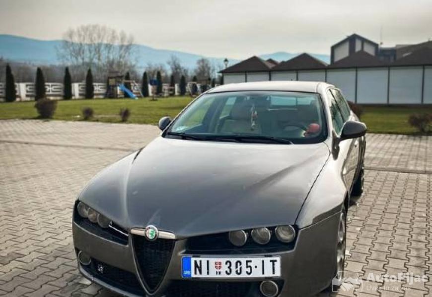 2007_alfa_romeo_159_1_polovni_automobili_autopijac.rs
