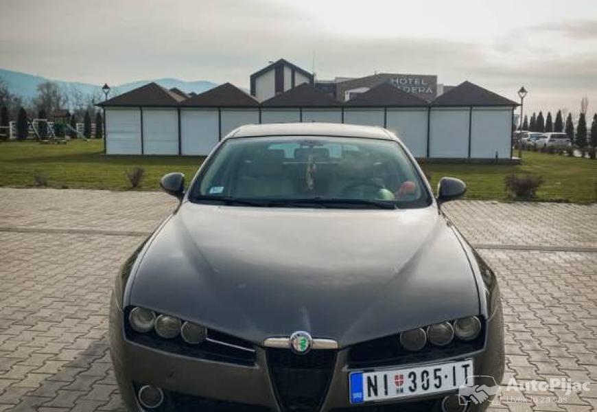 2007_alfa_romeo_159_2_polovni_automobili_autopijac.rs