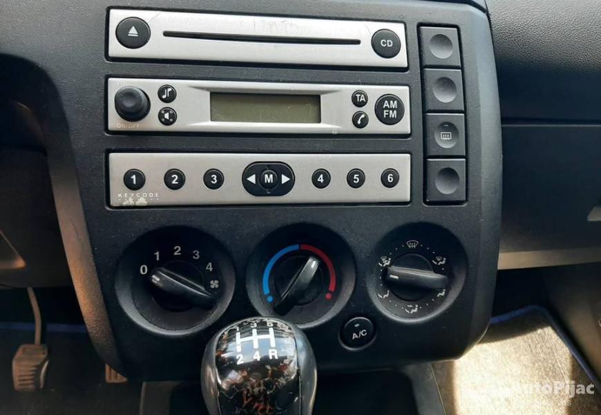 ford_fiesta_2004god_samo_1100_eura_125_benzin5_vra_12_polovni_automobili_autopijac.rs