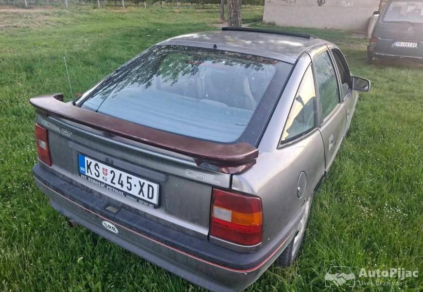 opel_vektra_a_gt20i_ohc_4_polovni_automobili_autopijac.rs