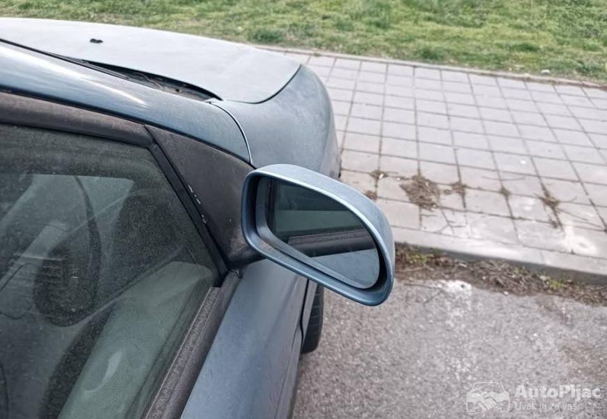 fiat_bravo_16_2001_kompletan_auto_u_delovima_4_polovni_automobili_autopijac.rs