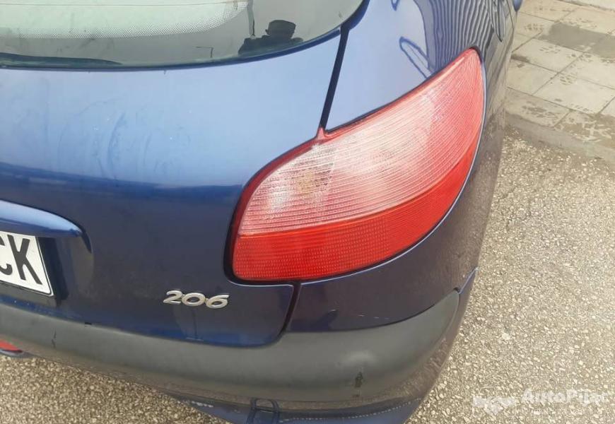 peugeot_206_11b44kw2002god_reg92026_1299_eura_hitn_6_polovni_automobili_autopijac.rs