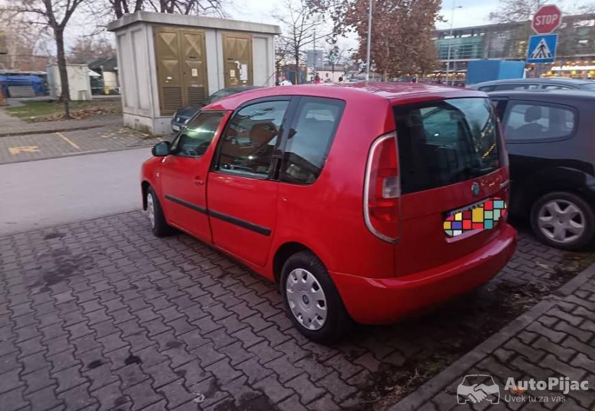 skoda_roomster_14_benzin_2_polovni_automobili_autopijac.rs