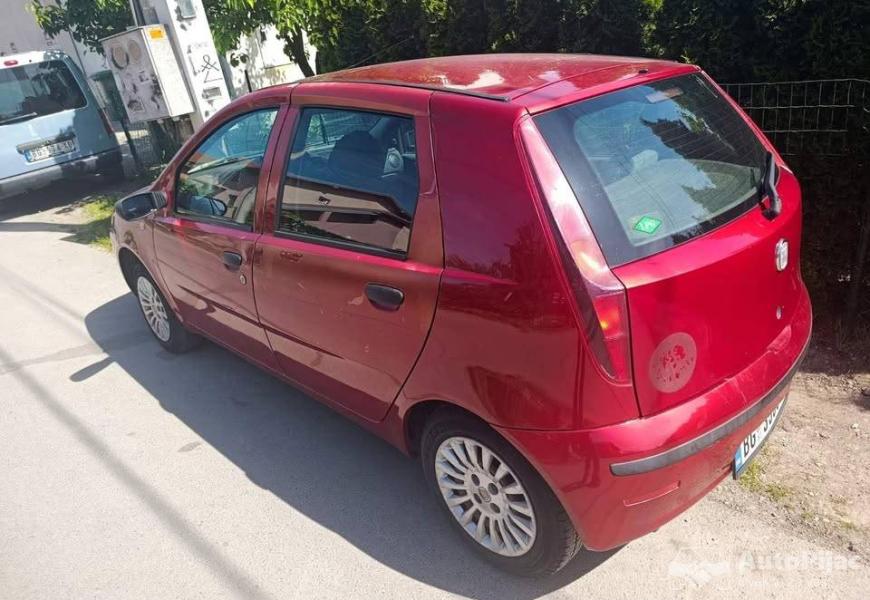 2012_fiat_punto_2_polovni_automobili_autopijac.rs