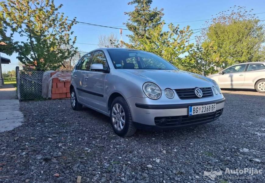 volkswagen_polo_14_2_polovni_automobili_autopijac.rs