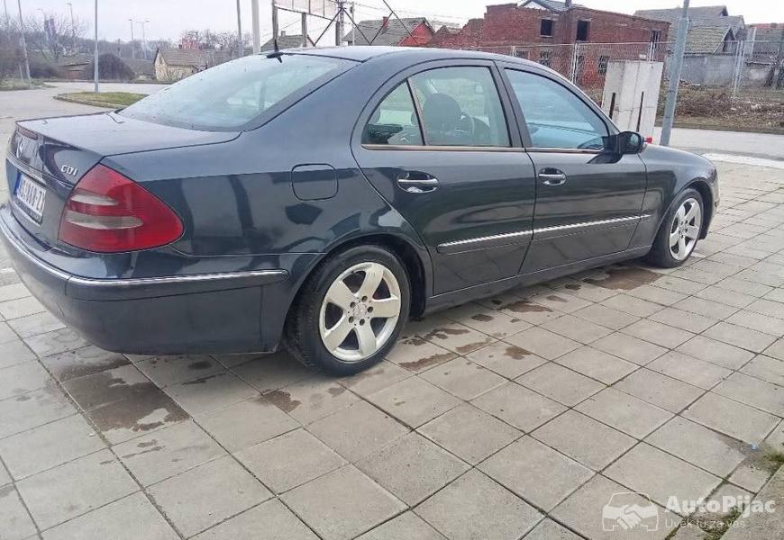 2002_mercedesbenz_eclass_7_polovni_automobili_autopijac.rs