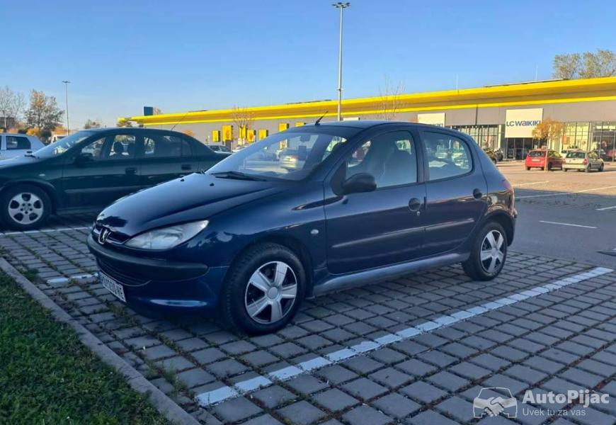 peugeot_206_11_benzin_12_polovni_automobili_autopijac.rs