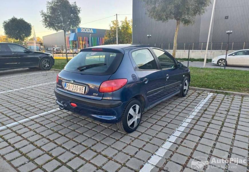 peugeot_206_11_benzin_7_polovni_automobili_autopijac.rs