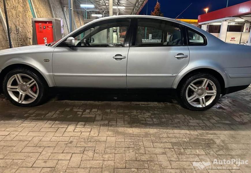 na_prodaju_pasat_b55_19_tdi_74kw_6_polovni_automobili_autopijac.rs