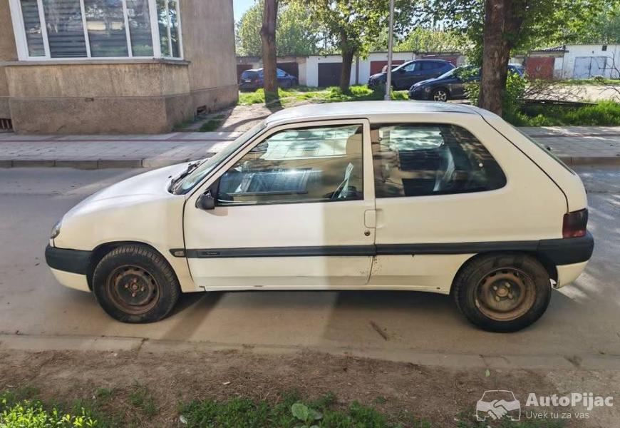 citroen_saxo_3_polovni_automobili_autopijac.rs