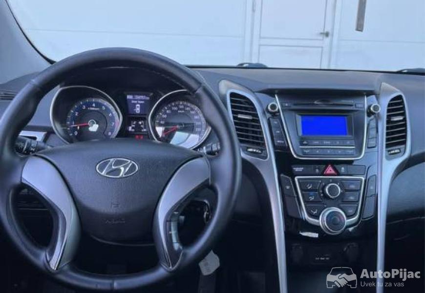 hyundai_i30_2km_7_polovni_automobili_autopijac.rs