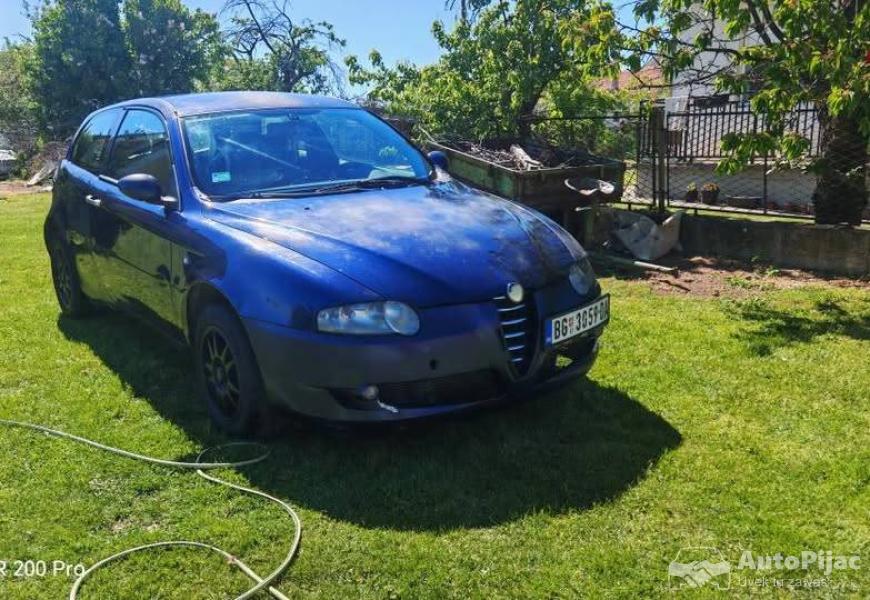 147_16_16v_2001_2_polovni_automobili_autopijac.rs