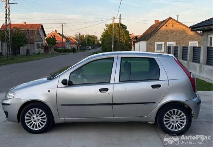 fiat_punto_3_2_polovni_automobili_autopijac.rs