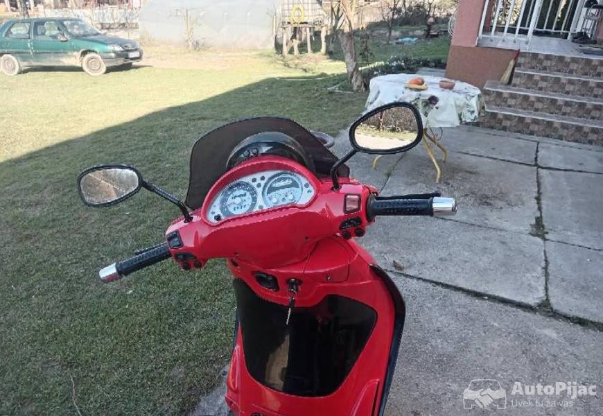 piaggo_beverly_500_8_polovni_automobili_autopijac.rs