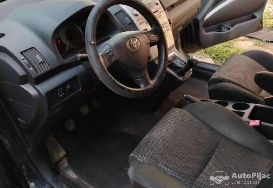 tojota_5_polovni_automobili_autopijac.rs
