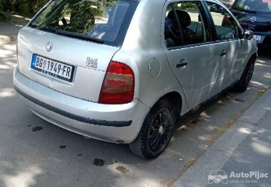 skoda_fabija_12_2005god_benzin_plin_registrovan_3_polovni_automobili_autopijac.rs
