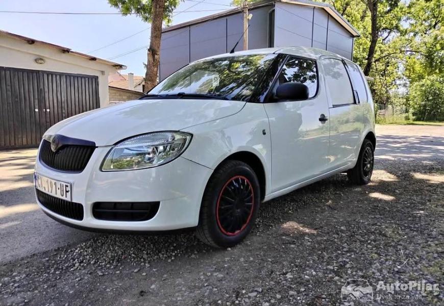 skoda_roomster_12_plin_1_polovni_automobili_autopijac.rs