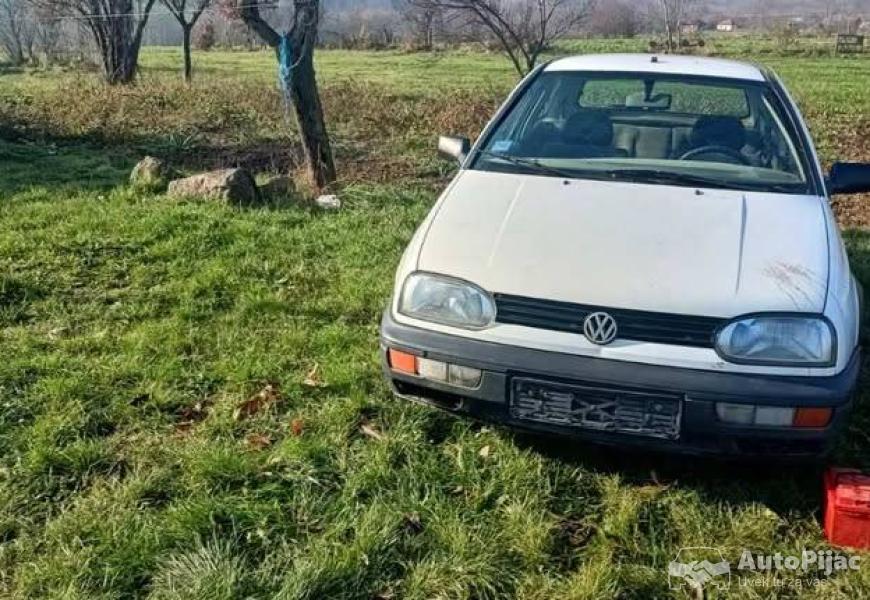 golf_3_19_td_2_polovni_automobili_autopijac.rs