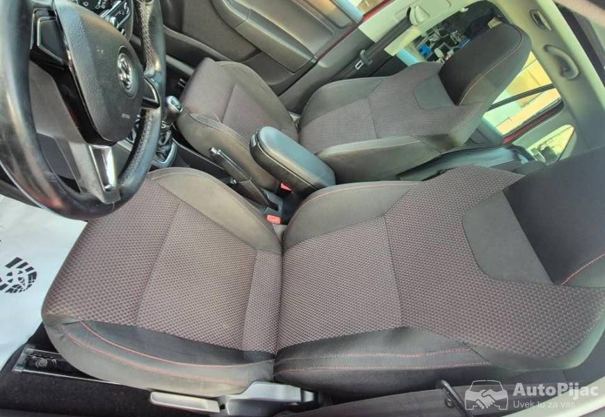 skoda_rapid_7_polovni_automobili_autopijac.rs