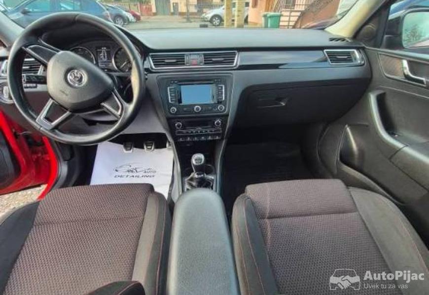 skoda_rapid_8_polovni_automobili_autopijac.rs