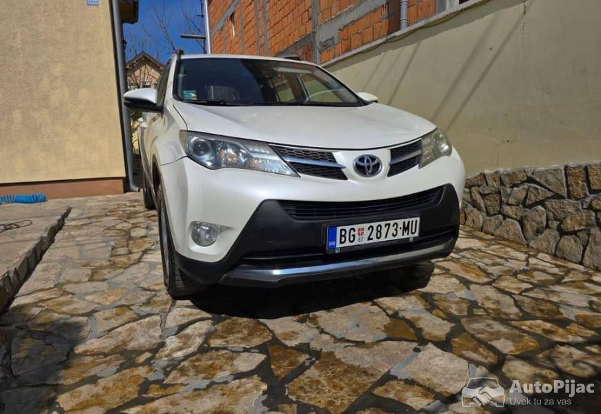 2014_toyota_rav4_2_polovni_automobili_autopijac.rs