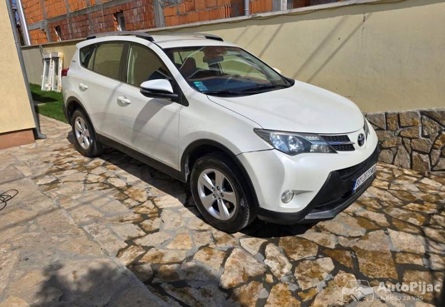 2014_toyota_rav4_3_polovni_automobili_autopijac.rs