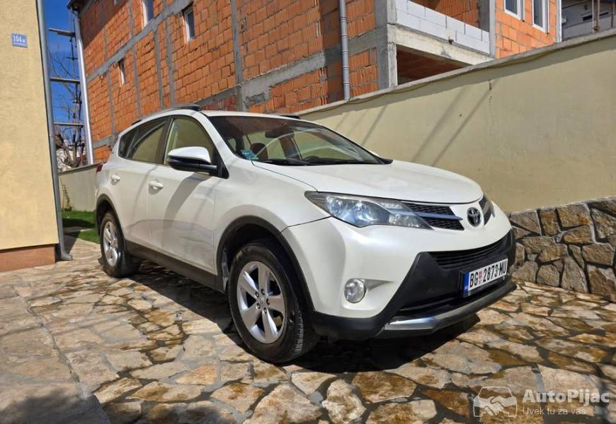 2014_toyota_rav4_4_polovni_automobili_autopijac.rs