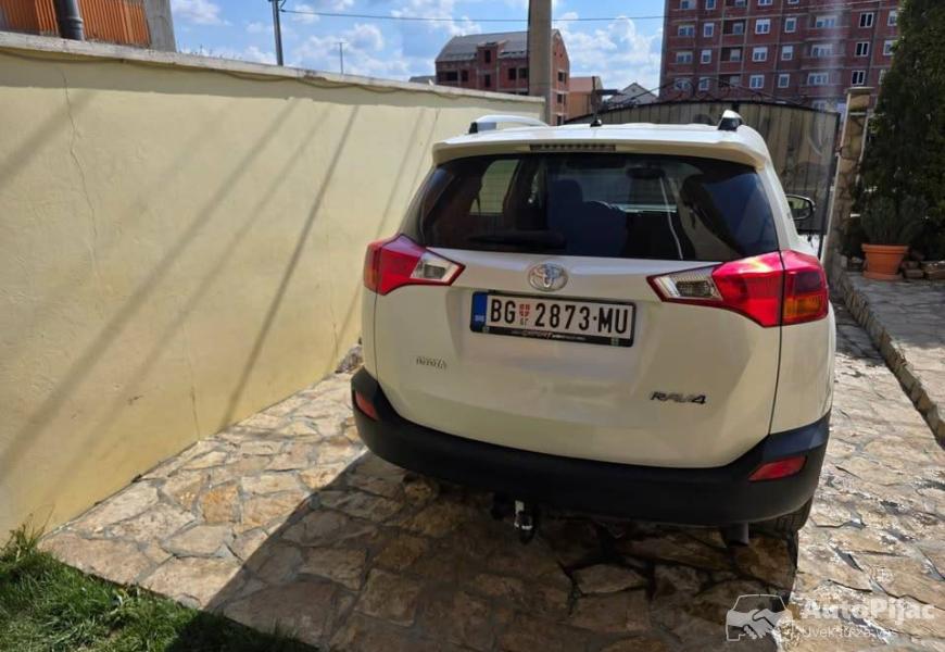 2014_toyota_rav4_7_polovni_automobili_autopijac.rs