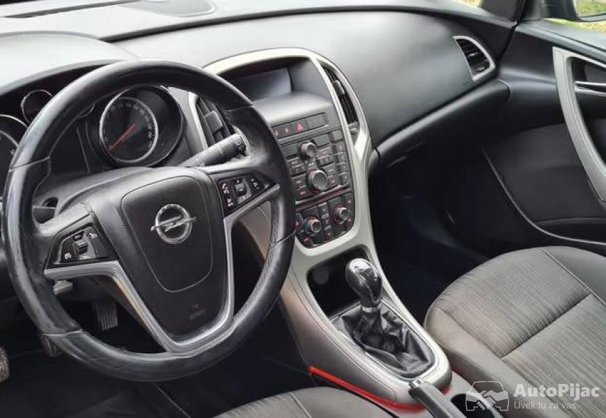 2011_opel_astra_j_17_cdti_11_polovni_automobili_autopijac.rs