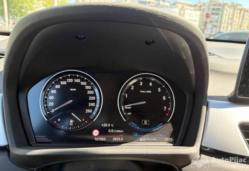 2020_bmw_25e_xdrive_15l_7_polovni_automobili_autopijac.rs