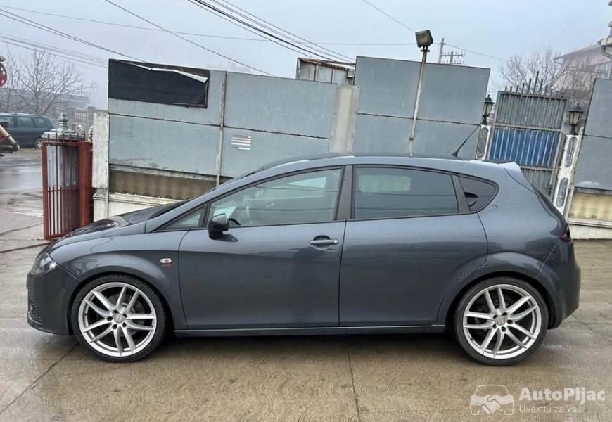 seat_leon_fr_20tdi_170ks_3_polovni_automobili_autopijac.rs