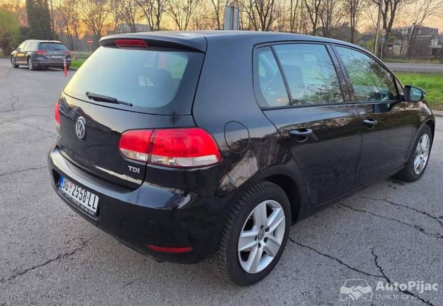 2010_volkswagen_golf_6_16_tdi_77_kw_navigacija_zed_5_polovni_automobili_autopijac.rs