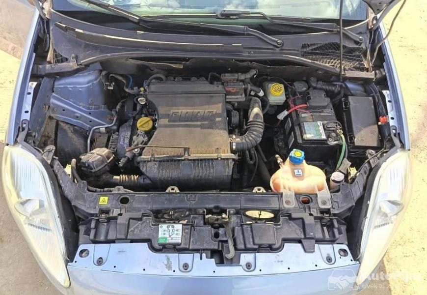 2006_fiat_grande_punto_13_polovni_automobili_autopijac.rs