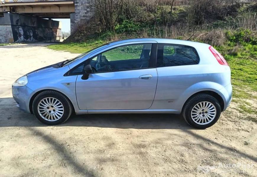 2006_fiat_grande_punto_5_polovni_automobili_autopijac.rs