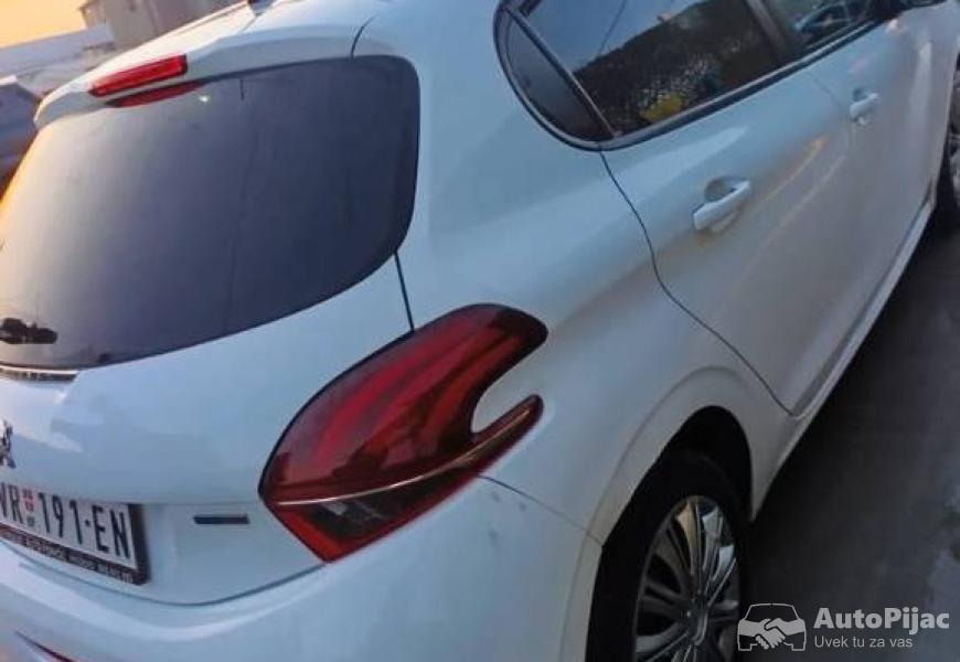 na_prodaju_peugeot_208_2_polovni_automobili_autopijac.rs