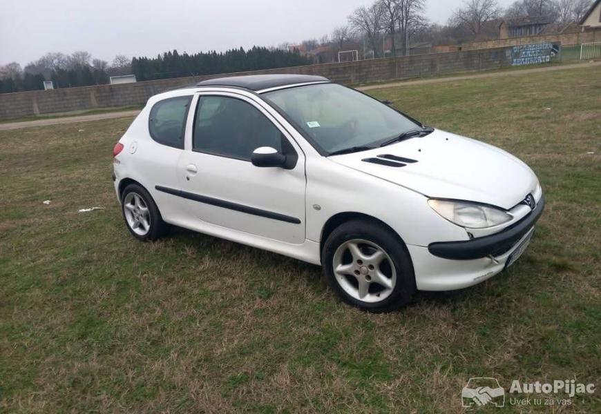pezo20619dizelgodiste2002reg1512026_5_polovni_automobili_autopijac.rs