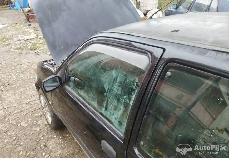 ford_fiesta_13_zetec_4_polovni_automobili_autopijac.rs