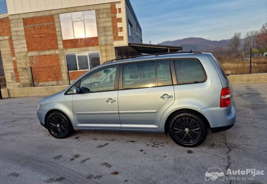 touran_2_polovni_automobili_autopijac.rs