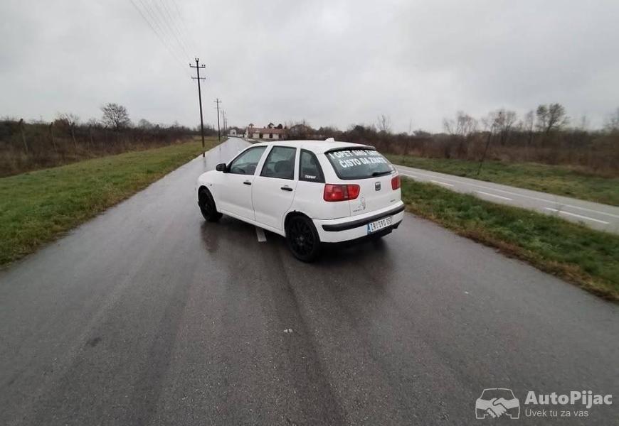 seat_ibiza_14_44kw_reg_do_72026_7_polovni_automobili_autopijac.rs
