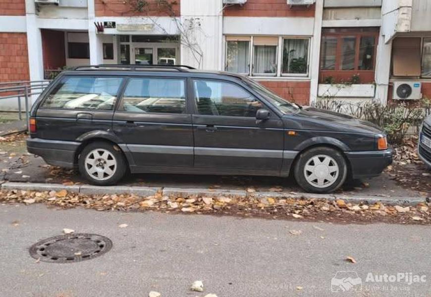 passat_b3_18_benzinax_6_polovni_automobili_autopijac.rs