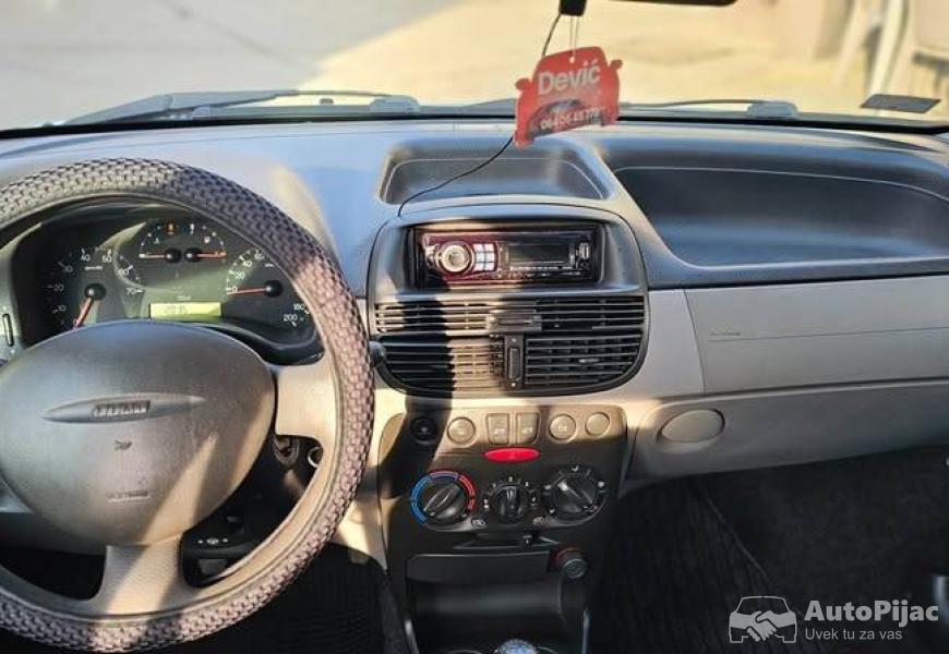 2002_fiat_punto_12_polovni_automobili_autopijac.rs