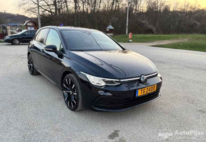 2020_volkswagen_golf_8_4_polovni_automobili_autopijac.rs