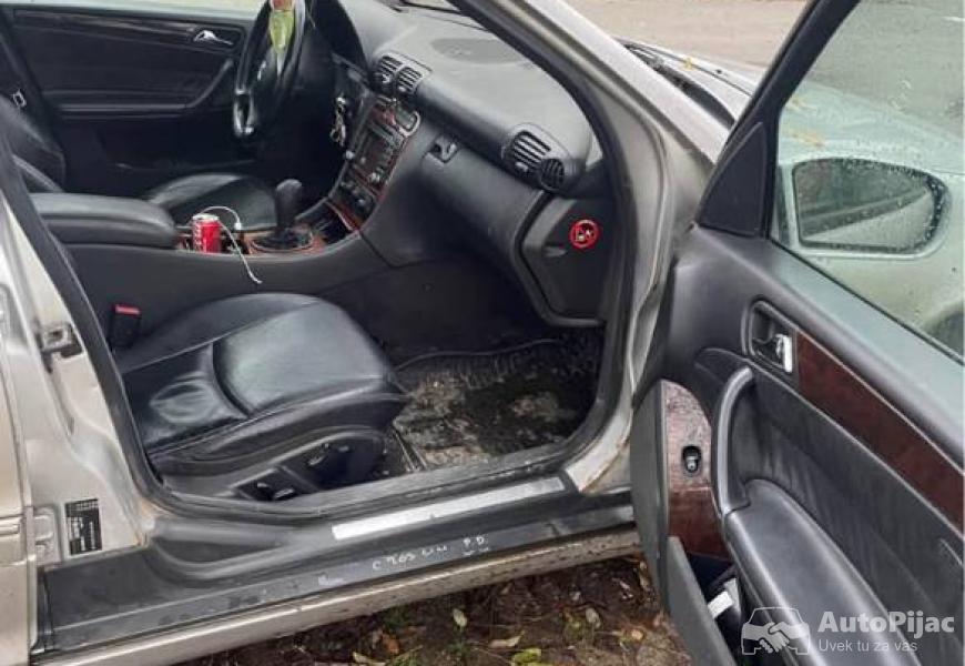 mercedes_c180_3_polovni_automobili_autopijac.rs