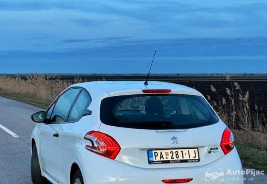 2015_peugeot_208_3_polovni_automobili_autopijac.rs