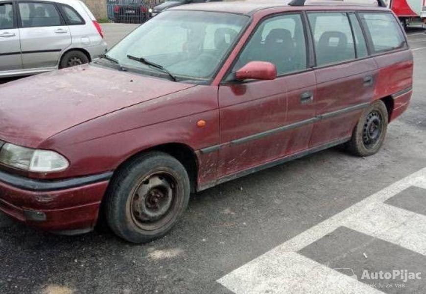 2000_opel_astra_1_polovni_automobili_autopijac.rs