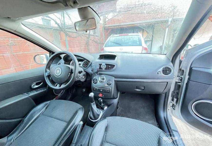 2010_renault_12tce_turbobenzinac_clio_5_polovni_automobili_autopijac.rs