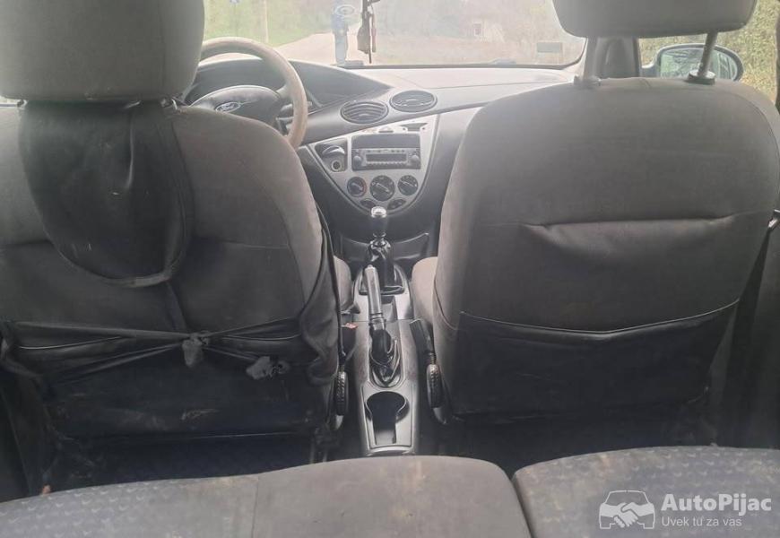 2004_ford_fokus_18tdci_7_polovni_automobili_autopijac.rs